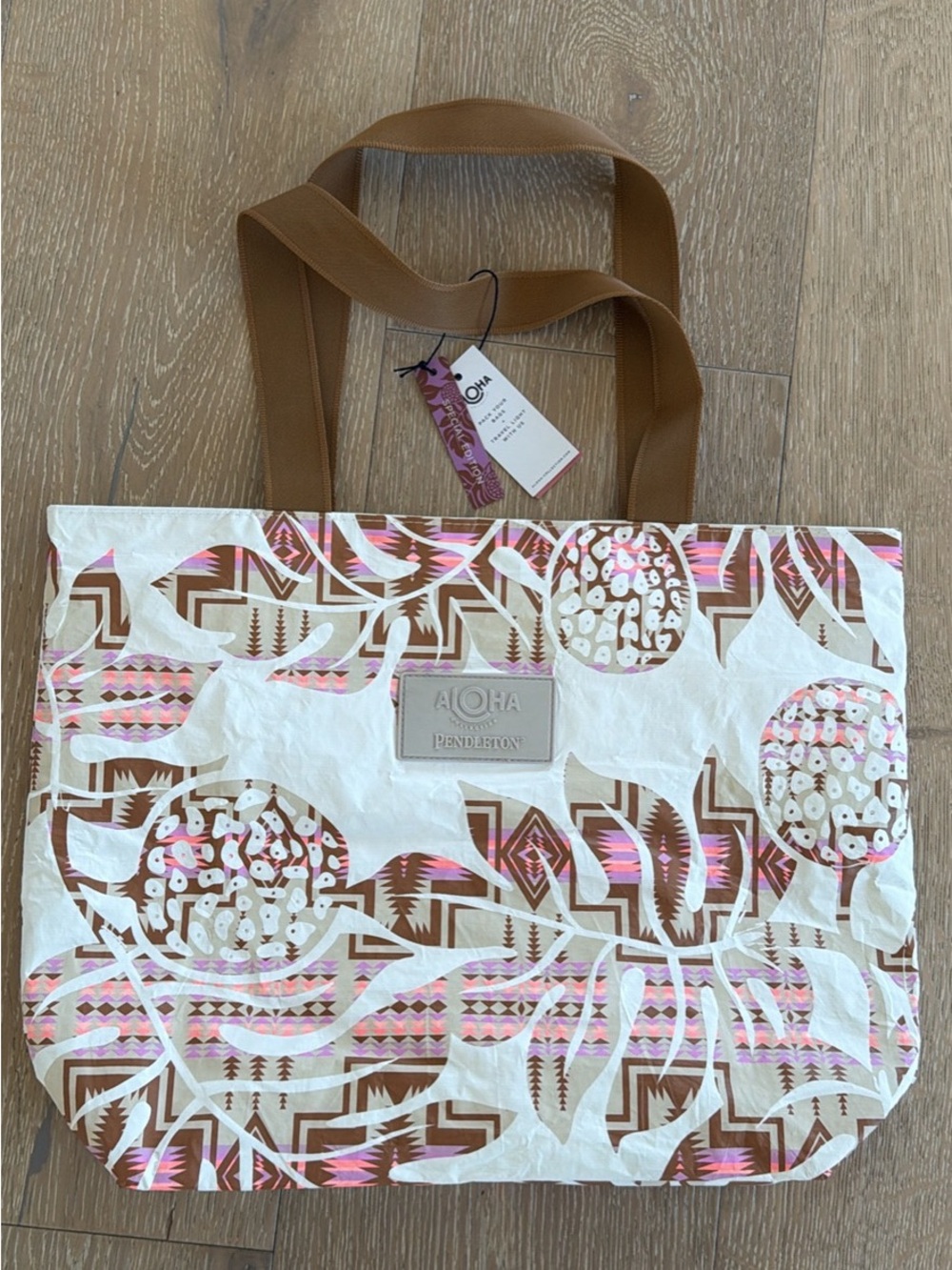 ALOHA Collection White, Brown & Pink Patterned Tote